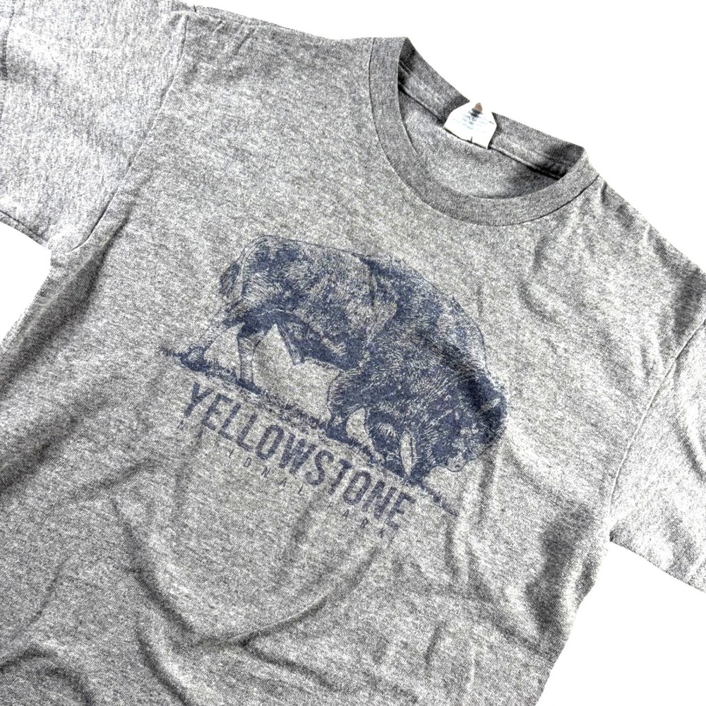 VTG Yellowstone Park Buffalo Graphic Tee Kids Gray S 6/8 Delta Pro Weight